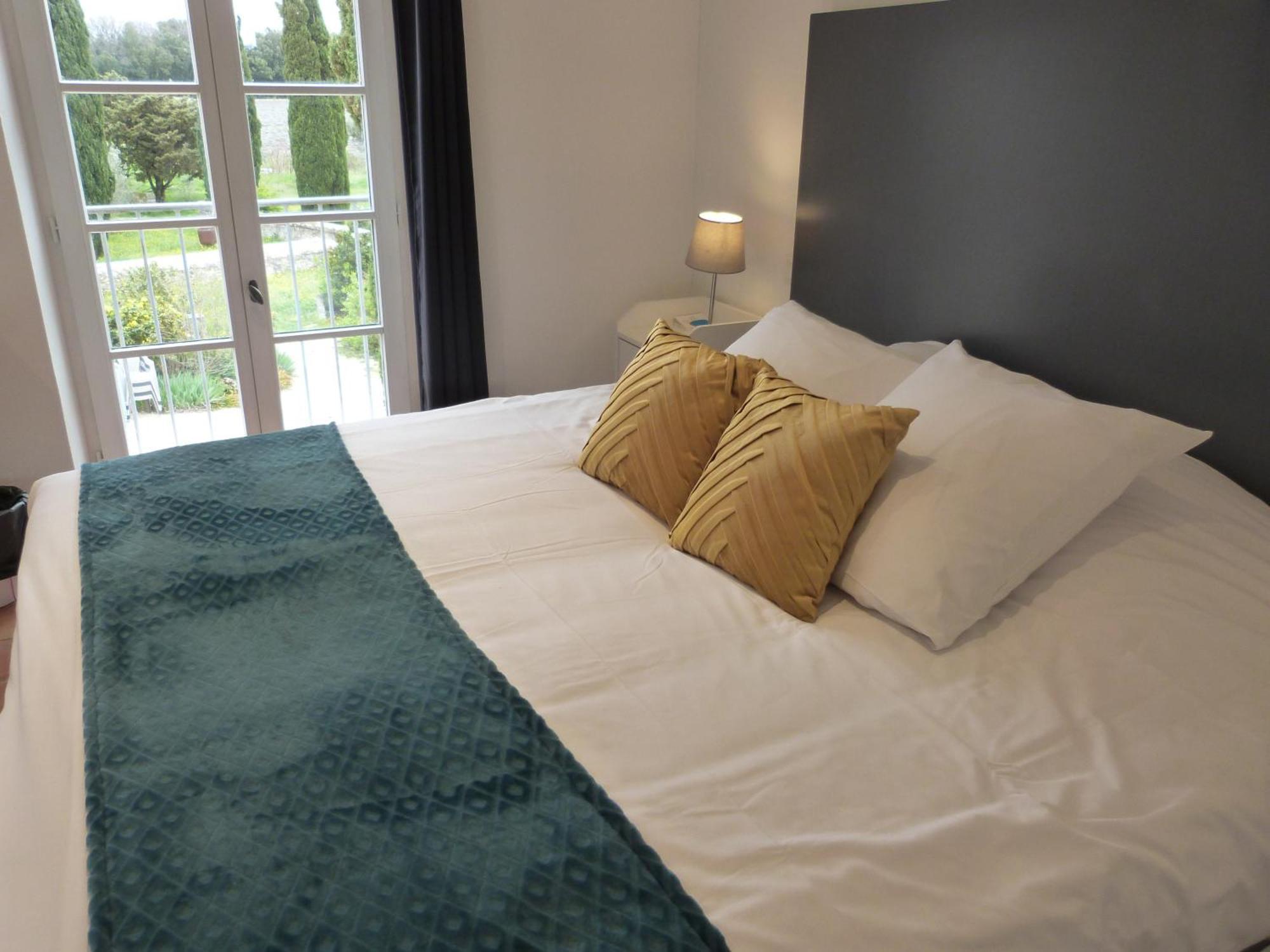 Prieure De Grignan Hotel Bagian luar foto